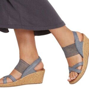 SKECHERS Luxe-Foam Blue Blue Denim Wedge Sandals Womens Size 7